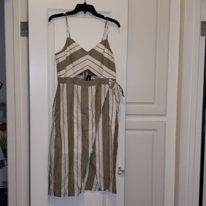 NWT Express midi dress with slit and front cutout